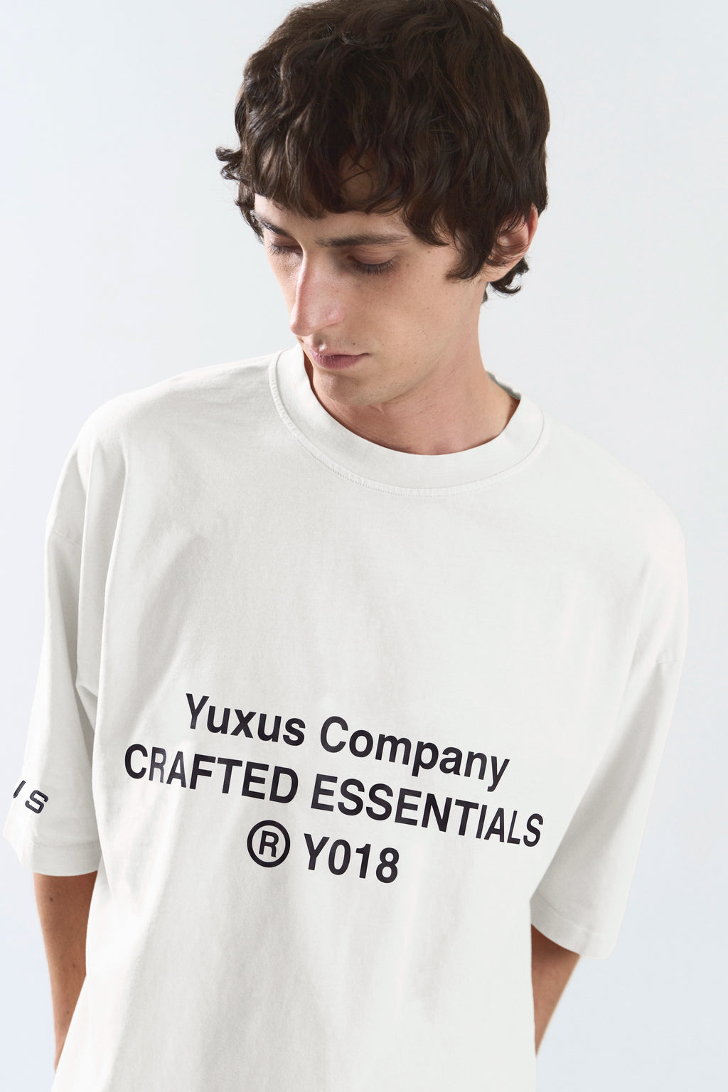 BASIC TEE OFF WHITE
