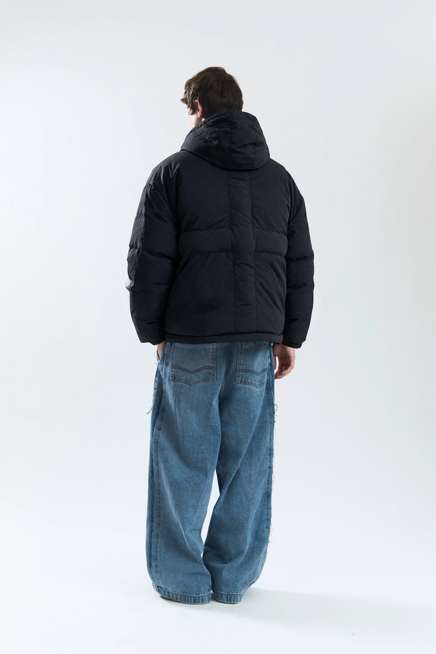 WIND PUFFER BLACK